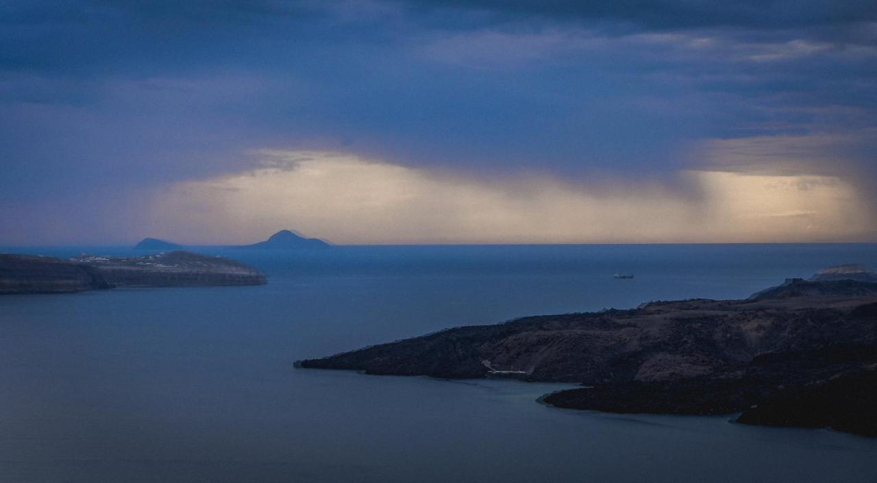 Neoklassiko Koukouli Fira  Exteriér fotografie